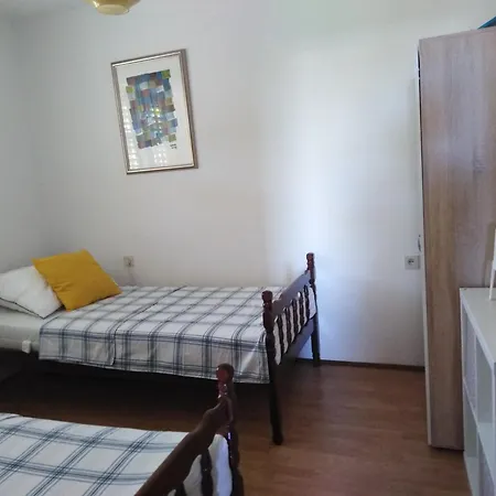 Apartments By The Sea Basina, Hvar - 542 Vrbanj Room photo